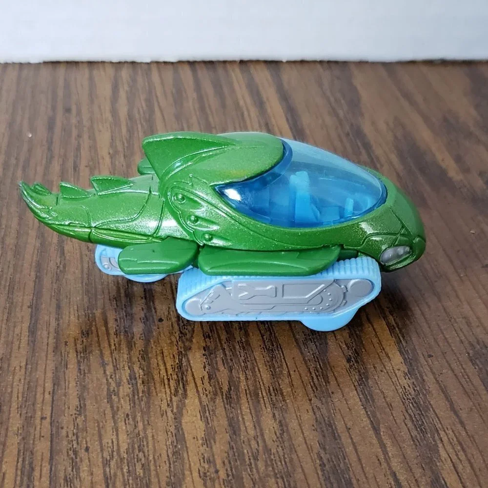 PJ Masks Just Play Die Cast Frog Box One Green Gekko Metal Vehicle